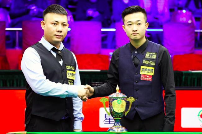 碍他继续奋 碍他继续奋